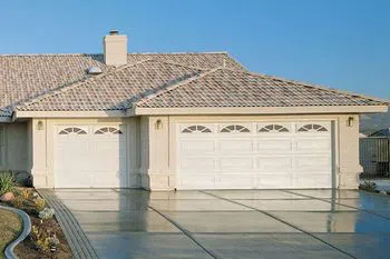 Master Garage Door Service Newport Beach, CA 949-407-5893 - garage-gdr-17m